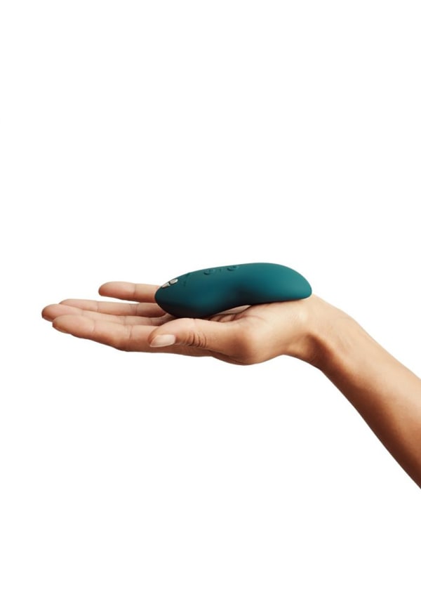 We-Vibe Touch X in-hand scale view